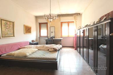 Appartamento con terrazza in via S.Benedetto a Q.S