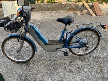 Bicicletta elettrica vintage funzionante
