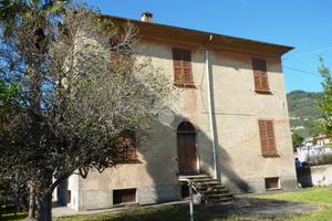 VILLA SINGOLA A COGORNO