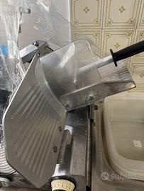 Affetatrice semiprofessionale