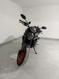 Ducati monster + 937