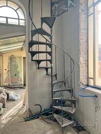 Scala a Chiocciola in Ghisa