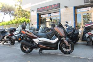 Yamaha X-Max 300