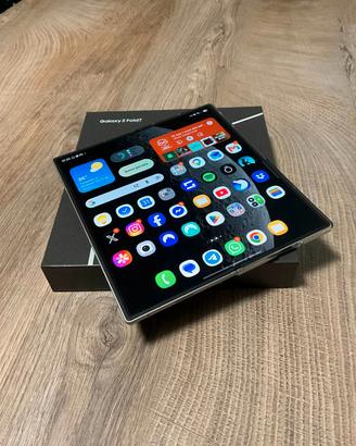 Samsung Galaxy Fold 7 512 silver shadow