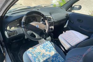 Fiat strada pickup