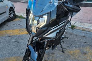 CF Moto 700MT PIÙ ACCESSORI