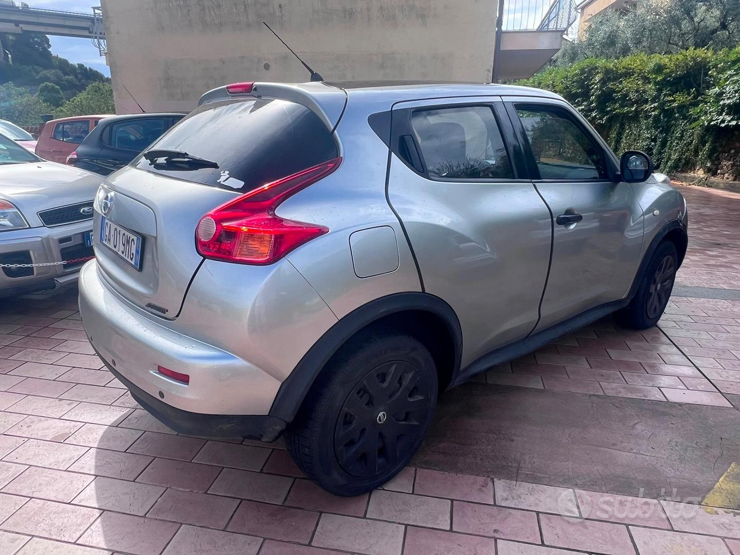 Nissan Juke 2011 photo 4