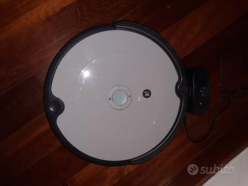 Robot Roomba 698 aspirapolvere