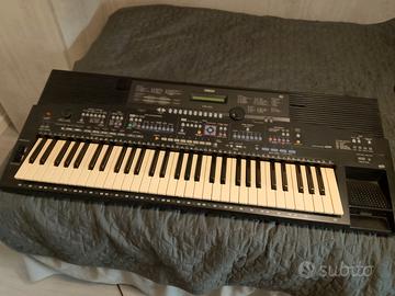 Tastiera Yamaha PSR 1700