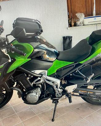 KAWASAKI Z900