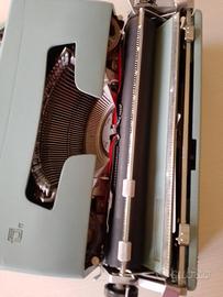 macchina da scrivere vintage