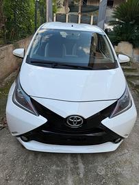 TOYOTA AYGO NAVI