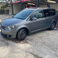 Vw touran tsi 2011