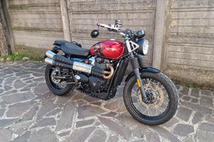 Triumph Street Scrambler 900 2023 con 4.200 km