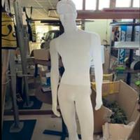 Manichini uomo divisibili e   semi movibili