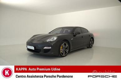 Porsche Panamera 3.0 Diesel***