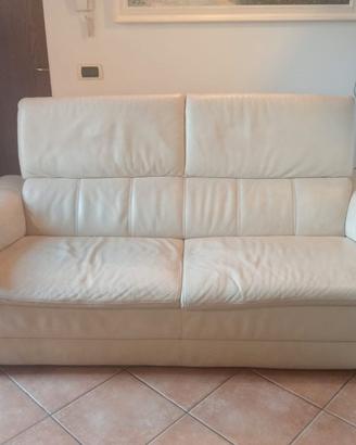 divano in pelle