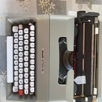 Macchina da scrivere Olivetti