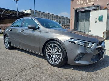 MERCEDES-BENZ A 220 d Automatic 4Matic Business