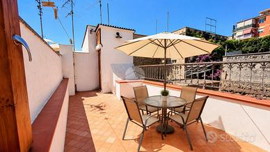 3 LOCALI A GAETA