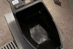 Vano sottosella Malaguti Phantom F12