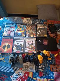 PlayStation2 + 7 giochi +3controller + 2 memory