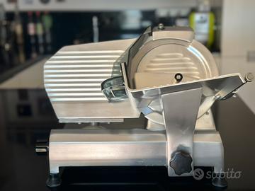 Affettatrice elettrica professionale