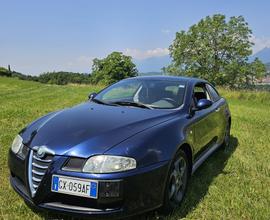 Alfa Romeo GT 2.0JTS 16V-- 2005
