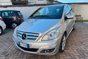 Mercedes B 150 sport