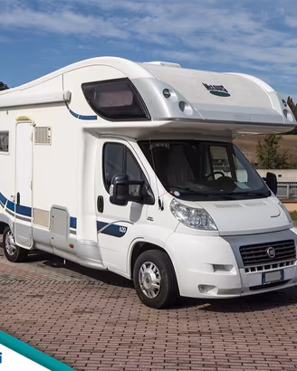 Camper Mansardato 5 posti Mc Louis Tandy 620