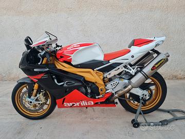 Aprilia RSV 1000 - 2008