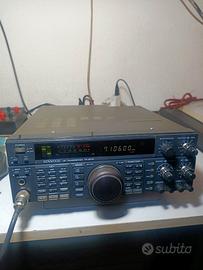 Kenwood TS 450 at  .no yaesu no icom