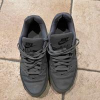 Nike Air Max Command