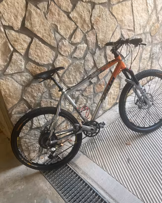 Bicicletta KTM