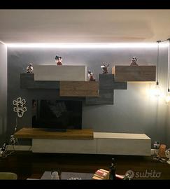 Parete attrezzata e madia