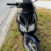 Aprilia sportcity 125