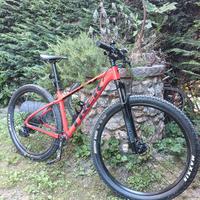 Bicicletta MTB Trek