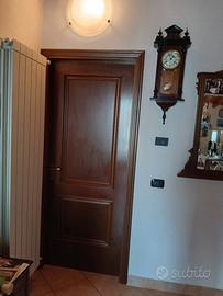 Porte in noce nuove