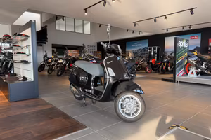 Vespa 300 GTS hpe