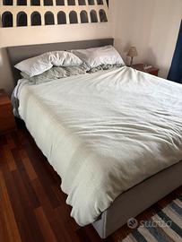 Letto matrimoniale con contenitore e materasso