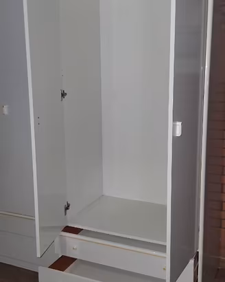 Armadio 2 ante già smontato bene. No ikea