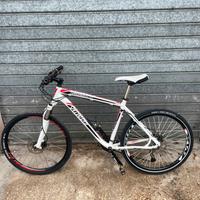 Bici Specialized Hardrock Sport Disc.