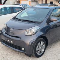 Toyota iQ 1.0