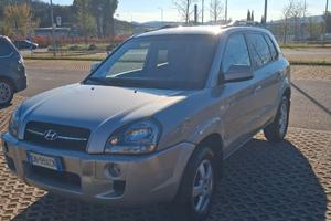 HYUNDAI TUCSON 2.0 CVVT 16V ACTIVE