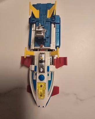 Popy Battle Fever J - Battle Shark Vintage 1979".
