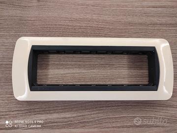 BTICINO L4807 BEIGE PLACCA LIVING INTERNATIONAL