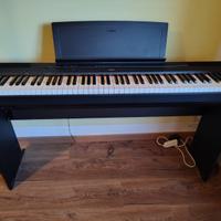 Pianoforte digitale Yamaha p115