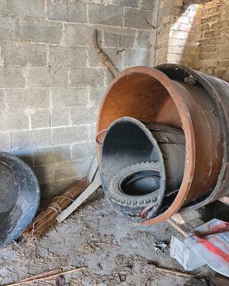 mezza botte in legno e plastica resina 