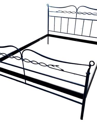 Struttura letto in ferro battuto