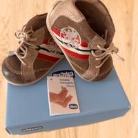 Scarpe chicco numero 19